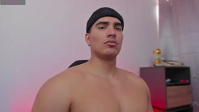 JamesGraay online show from November 2025 06:56:02 PM