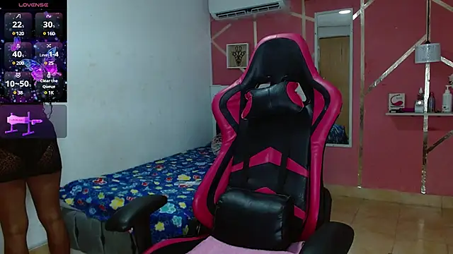 analus-01 online show from January 2025 03:02:02 AM