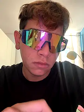 calleaaaa online show from October 2025 09:17:04 AM