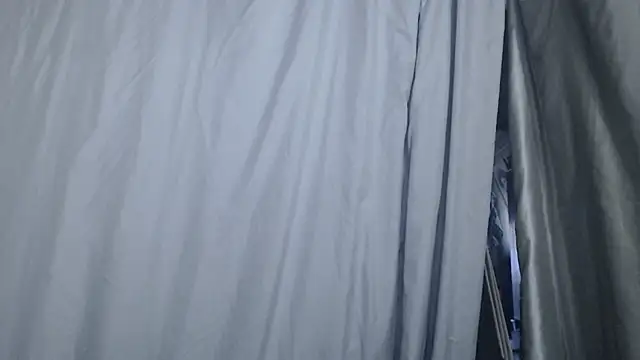 Snapshot of 1BECHA1 chatting on October 2025 11:33:02 AM 1BECHA1 online show from October 2025 11:33:02 AM