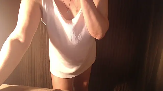 Snapshot of 1BECHA1 chatting on November 2025 05:08:02 AM 1BECHA1 online show from November 2025 05:08:02 AM