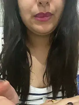 yassminsexy22 online show from January 2025 01:09:01 PM