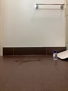 Snapshot of UtopianMisfit1 chatting on February 2026 06:40:01 AM UtopianMisfit1 online show from February 2026 06:40:01 AM