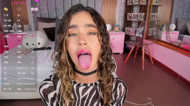 Snapshot of MarianaSnake chatting on March 2025 08:03:02 PM MarianaSnake online show from March 2025 08:03:02 PM