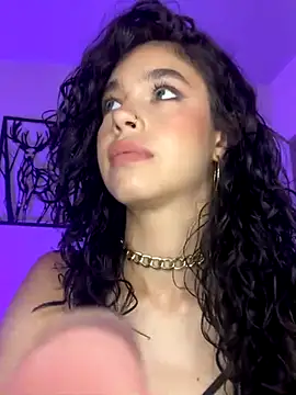 Snapshot of MarianaSnake chatting on November 2025 09:39:02 PM MarianaSnake online show from November 2025 09:39:02 PM