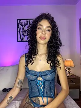 Snapshot of MarianaSnake chatting on November 2025 11:49:02 PM MarianaSnake online show from November 2025 11:49:02 PM