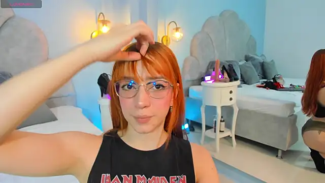 Snapshot of sweeet_peach chatting on December 2024 10:34:01 PM sweeet peach online show from December 2024 10:34:01 PM