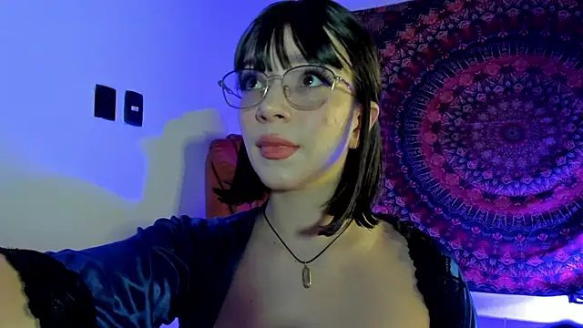 Snapshot of sweeet_peach chatting on November 2025 01:38:02 AM sweeet peach online show from November 2025 01:38:02 AM