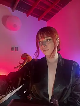 sweeet peach online show from March 2026 02:37:01 AM