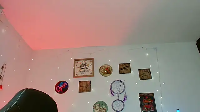 catalinamommyx online show from November 2025 01:03:02 AM