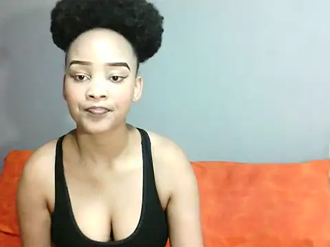 Snapshot of SmallSlut5 chatting on November 2025 12:38:02 PM SmallSlut5 online show from November 2025 12:38:02 PM