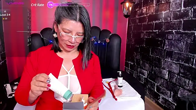 Snapshot of Madame_Jay chatting on January 2025 01:10:02 PM Madame Jay online show from January 2025 01:10:02 PM