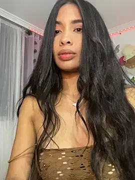 Snapshot of lina_pink chatting on December 2024 02:27:01 AM lina pink online show from December 2024 02:27:01 AM