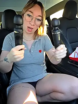 Giuliana baby online show from November 2025 09:21:01 AM