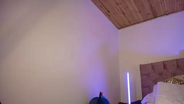 Snapshot of miaa_saenz1 chatting on October 2025 03:28:01 AM miaa saenz1 online show from October 2025 03:28:01 AM