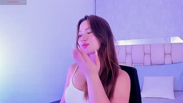 Roxie-Summers11 online show from February 2025 11:04:02 PM