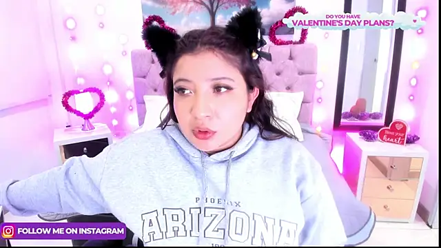 Snapshot of Emma_monserrat chatting on February 2025 03:43:01 AM Emma monserrat online show from February 2025 03:43:01 AM