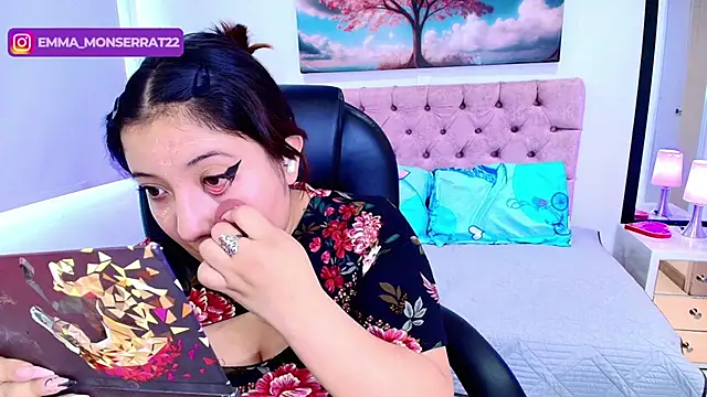 Snapshot of Emma_monserrat chatting on December 2025 07:31:01 PM Emma monserrat online show from December 2025 07:31:01 PM