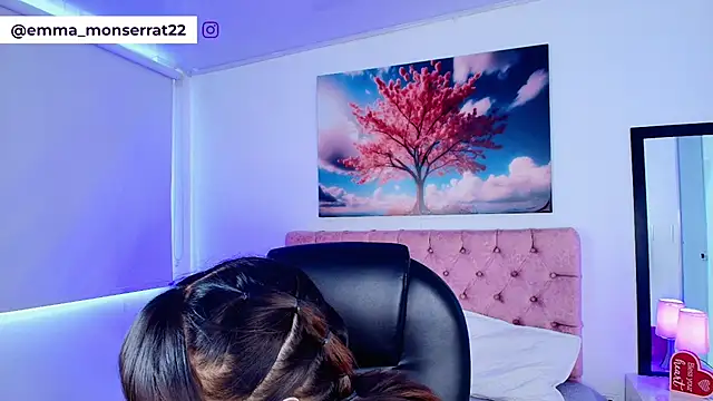 Emma monserrat online show from March 2026 07:42:01 PM