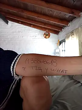 Snapshot of Viudanegraa chatting on November 2025 12:05:02 PM Viudanegraa online show from November 2025 12:05:02 PM