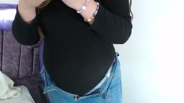 Snapshot of Penelope_Fox14 chatting on October 2025 01:23:02 PM Penelope Fox14 online show from October 2025 01:23:02 PM