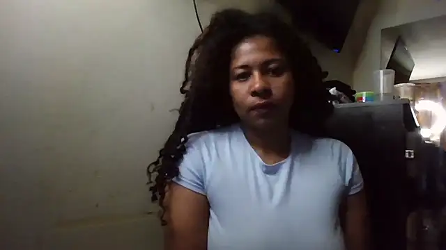 Snapshot of Ivon-09 chatting on November 2025 11:27:01 AM Ivon-09 online show from November 2025 11:27:01 AM