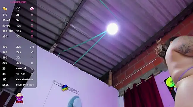 Snapshot of Sharon_hils chatting on December 2024 08:06:02 AM Sharon hils online show from December 2024 08:06:02 AM