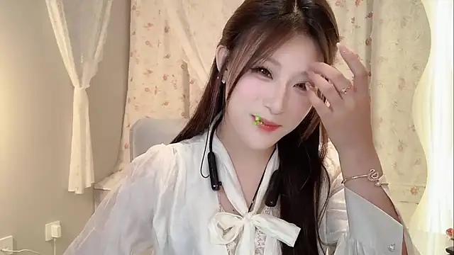 zhuzhu-520- online show from June 2026 03:07:02 PM