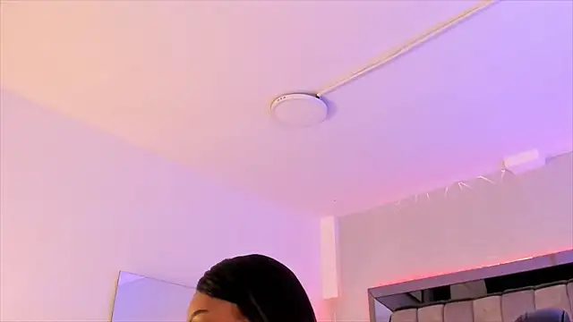 ChaynnaCooper online show from January 2025 11:44:02 AM