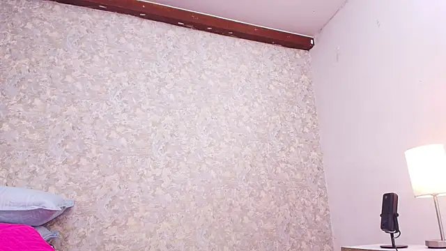 Snapshot of nicol_f chatting on January 2025 07:26:02 PM nicol f online show from January 2025 07:26:02 PM