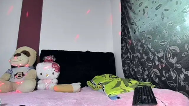 Michi sexy online show from November 2025 02:38:02 PM