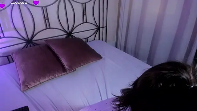 missy taylor  online show from March 2025 02:12:02 PM