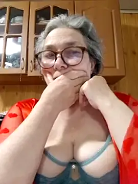 Snapshot of IrinaSweet54 chatting on May 2026 07:17:01 AM IrinaSweet54 online show from May 2026 07:17:01 AM