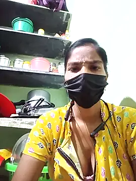 Snapshot of anusiya01 chatting on March 2025 01:17:01 PM anusiya01 online show from March 2025 01:17:01 PM