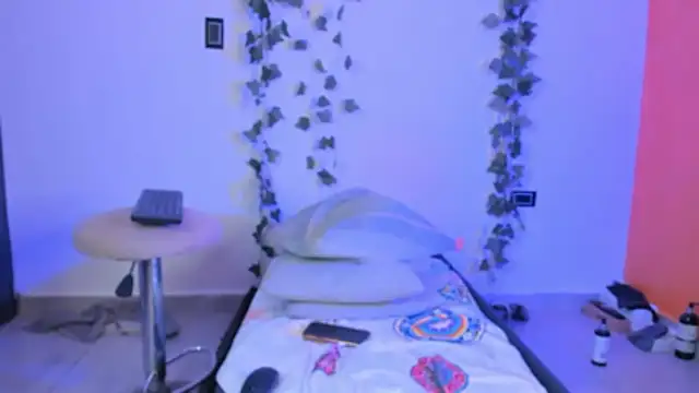 Cataleya19   online show from February 2026 10:03:02 AM