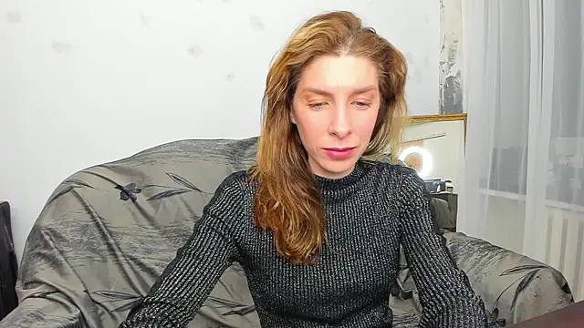 Snapshot of YourSuperModel chatting on December 2024 11:55:01 AM YourSuperModel online show from December 2024 11:55:01 AM