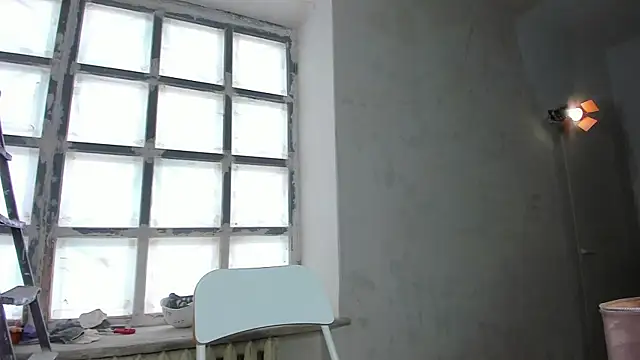 Snapshot of YourSuperModel chatting on March 2025 04:40:02 AM YourSuperModel online show from March 2025 04:40:02 AM