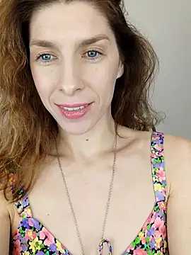 YourSuperModel online show from January 2026 08:18:01 AM