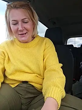 Snapshot of -Schweppes- chatting on March 2025 10:49:02 AM -Schweppes- online show from March 2025 10:49:02 AM