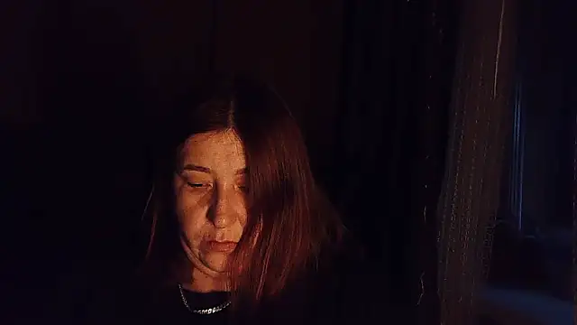 Snapshot of FiireTaliia chatting on December 2024 01:45:01 PM FiireTaliia online show from December 2024 01:45:01 PM