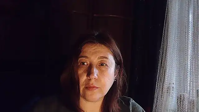 Snapshot of FiireTaliia chatting on January 2025 01:27:01 PM FiireTaliia online show from January 2025 01:27:01 PM