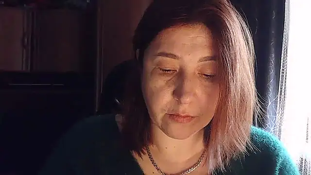 Snapshot of FiireTaliia chatting on February 2025 11:49:01 AM FiireTaliia online show from February 2025 11:49:01 AM