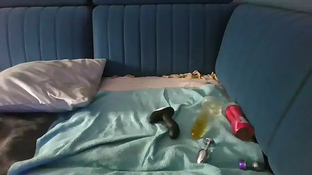 axecoman60 online show from March 2025 02:21:02 PM