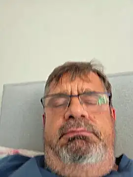 Snapshot of axecoman60 chatting on August 2026 03:21:02 PM axecoman60 online show from August 2026 03:21:02 PM