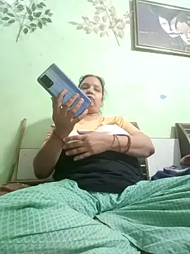 Kavya kapoor online show from March 2025 04:30:02 PM