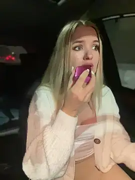 Devill Angel  online show from December 2024 02:22:02 PM