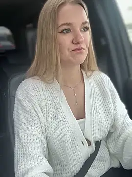 Devill Angel  online show from March 2025 06:27:01 AM