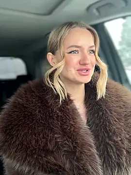 Devill Angel  online show from January 2026 10:20:01 AM