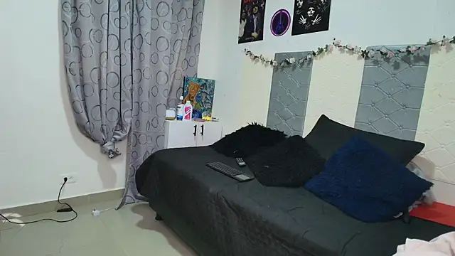 scarlett  morgan online show from April 2026 03:01:01 PM