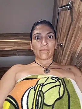 Snapshot of micaelajones chatting on December 2024 02:24:02 PM micaelajones online show from December 2024 02:24:02 PM